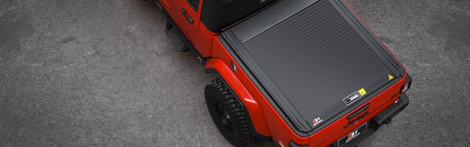 角斗士皮卡后盖